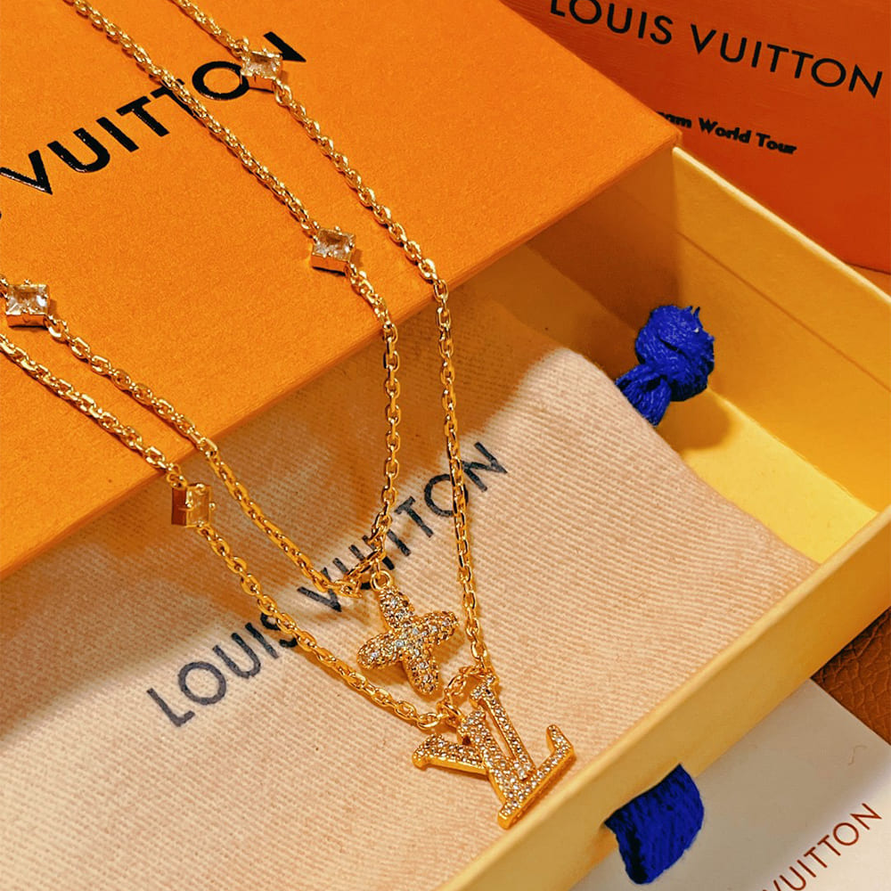 LADY LV Necklace