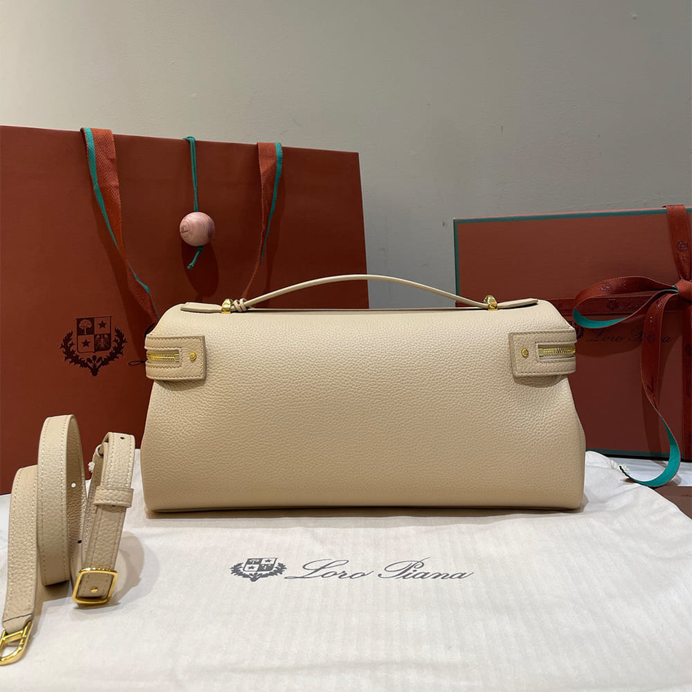 L0r0 P1ana Extra Softy Bag L33(HIGH-END GRADE)