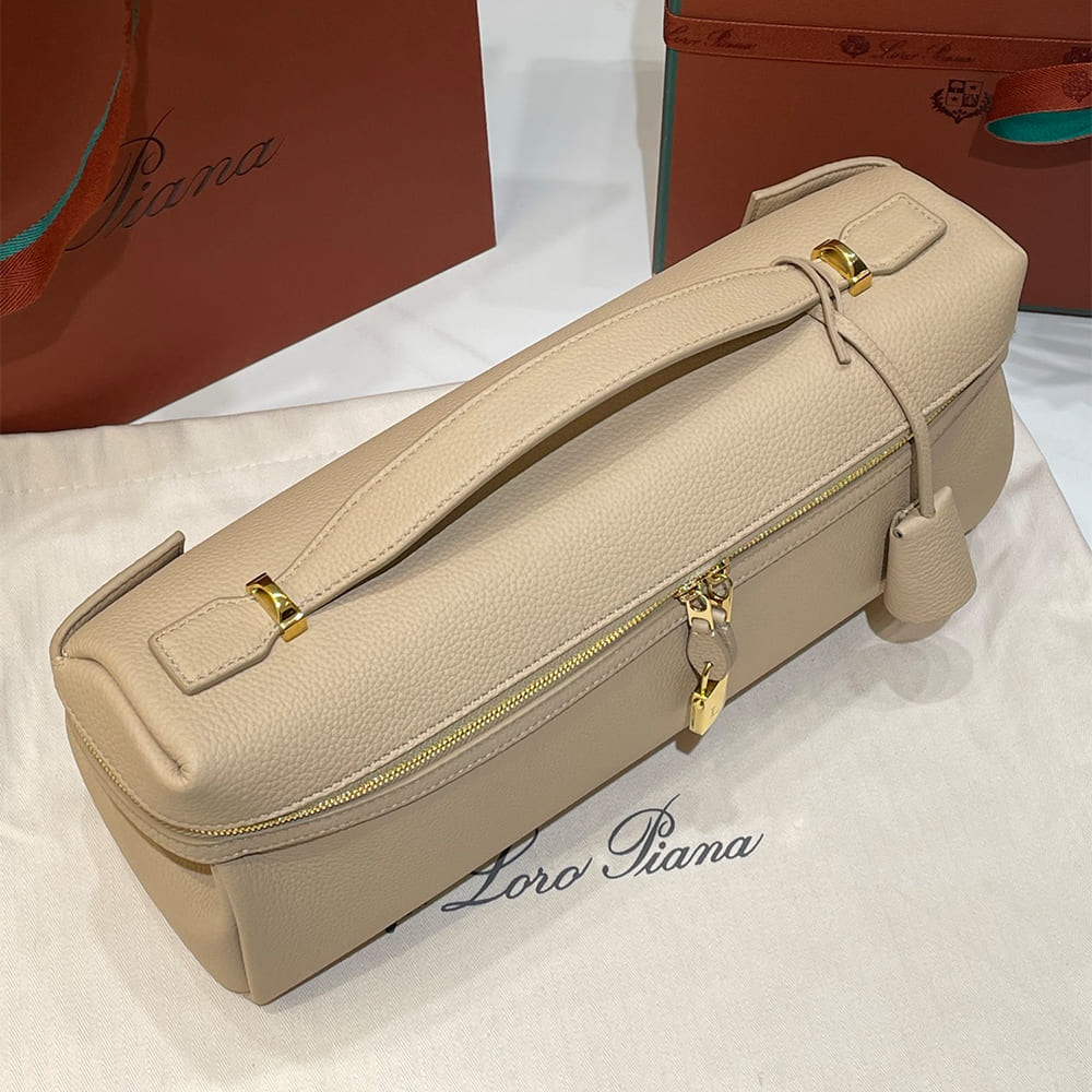 L0r0 P1ana Extra Softy Bag L33(HIGH-END GRADE)