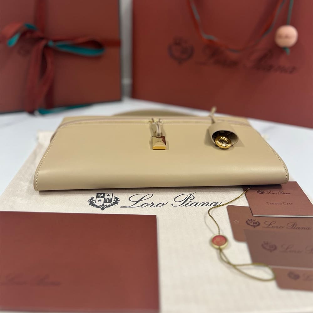 L0r0 P1ana Extra Clutch L29(HIGH-END GRADE)