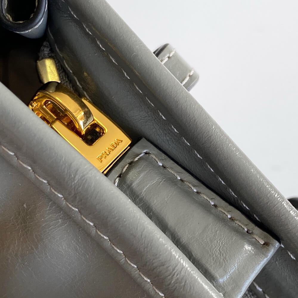 Pra*a Bonnie small leather shoulder bag(HIGH-END GRADE)