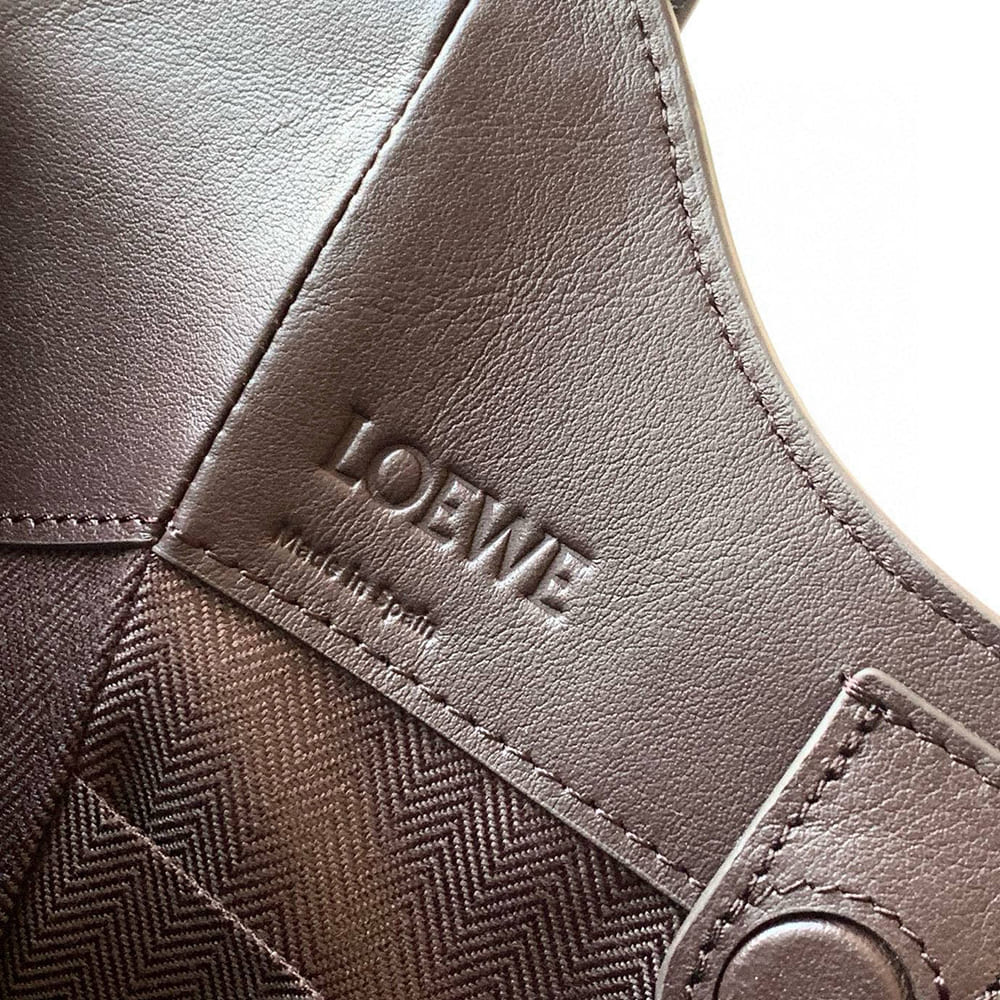 L0ew* Hammock Flip bag in classic calfskin(HIGH-END GRADE)