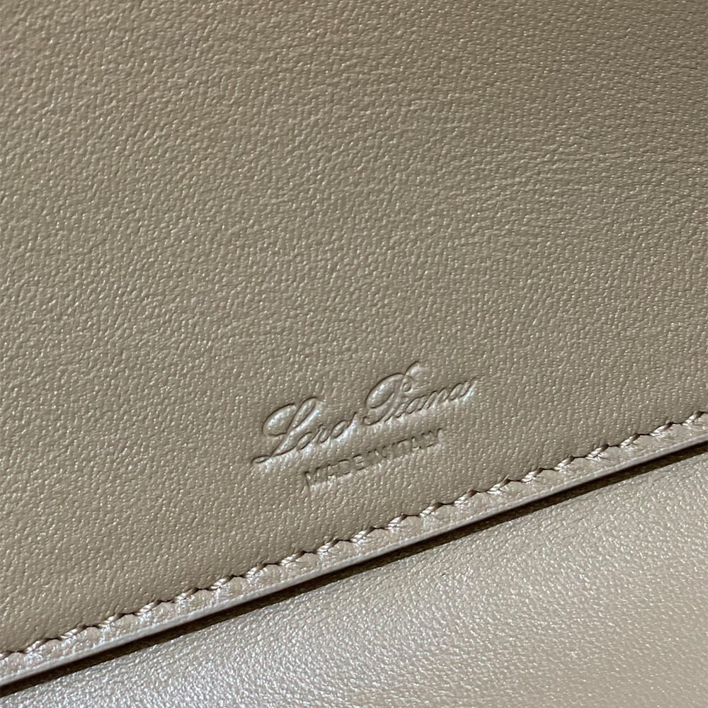 L0r0 P1ana Extra Softy Bag L33(HIGH-END GRADE)