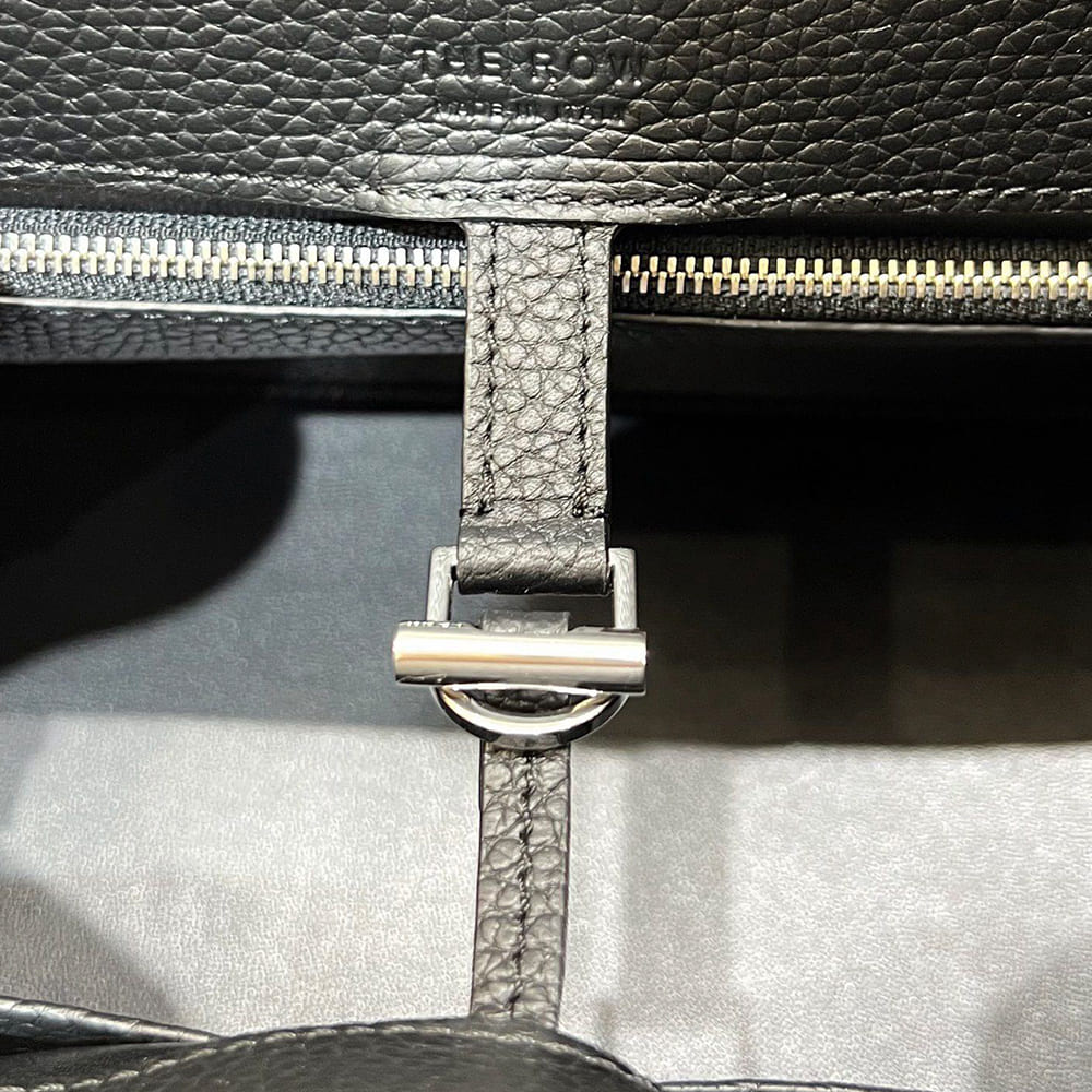 The R0w Margaux Shoulder 12 Bag(HIGH-END GRADE)