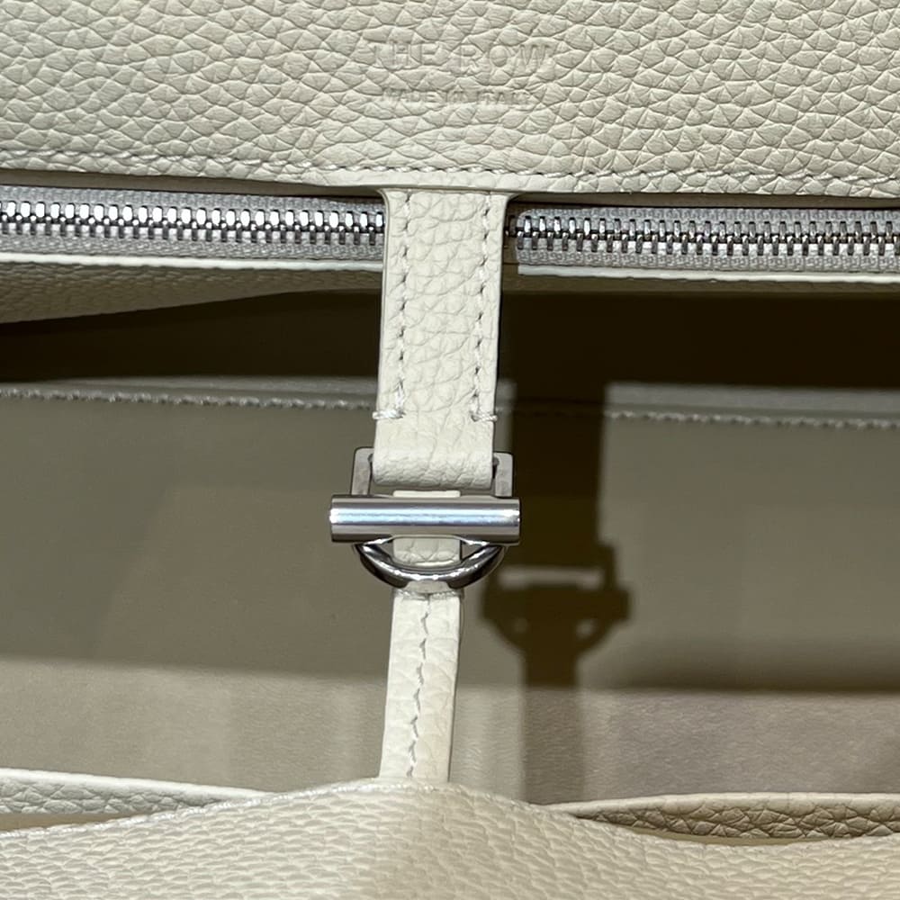 The R0w Margaux Shoulder 12 Bag(HIGH-END GRADE)