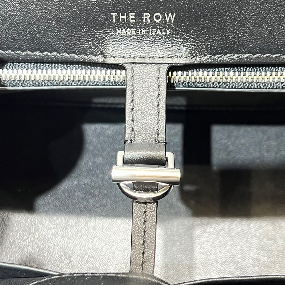 The R0w Margaux Shoulder 12 Bag(HIGH-END GRADE)