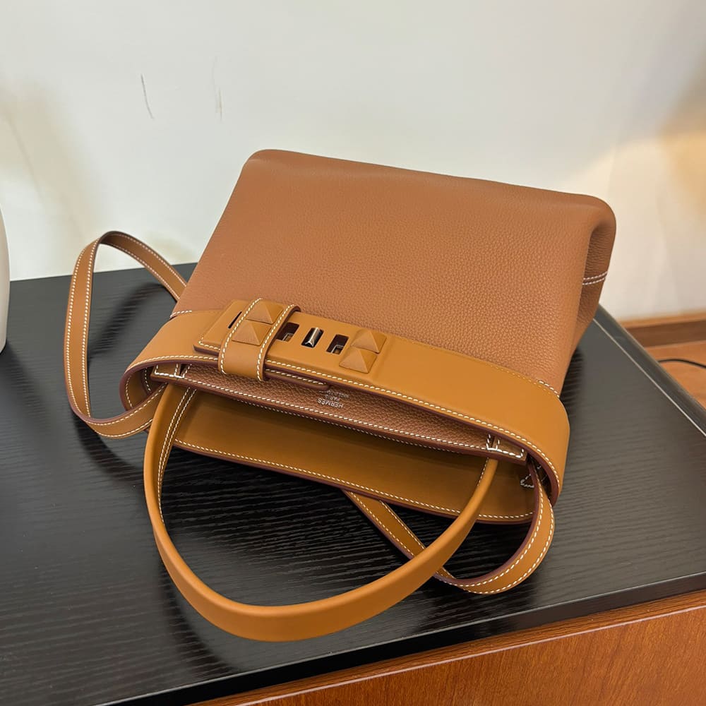 Herms Medor bag(HIGH-END GRADE)