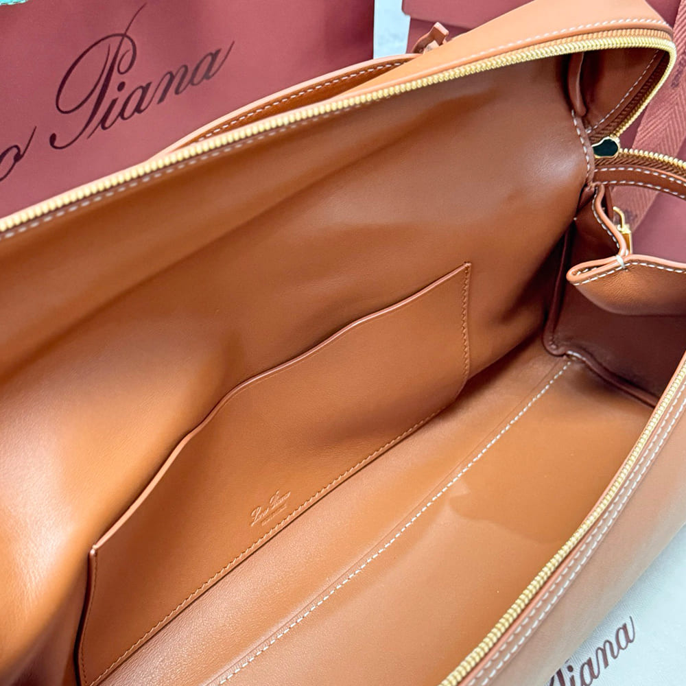 L0r0 P1ana Extra Softy Bag L33(HIGH-END GRADE)