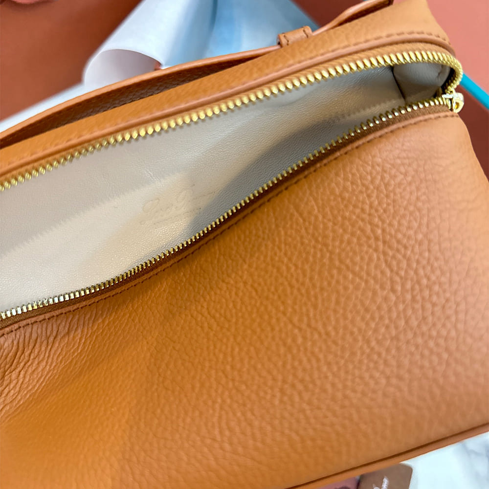 L0r0 P1ana Extra Pocket L19(HIGH-END GRADE)