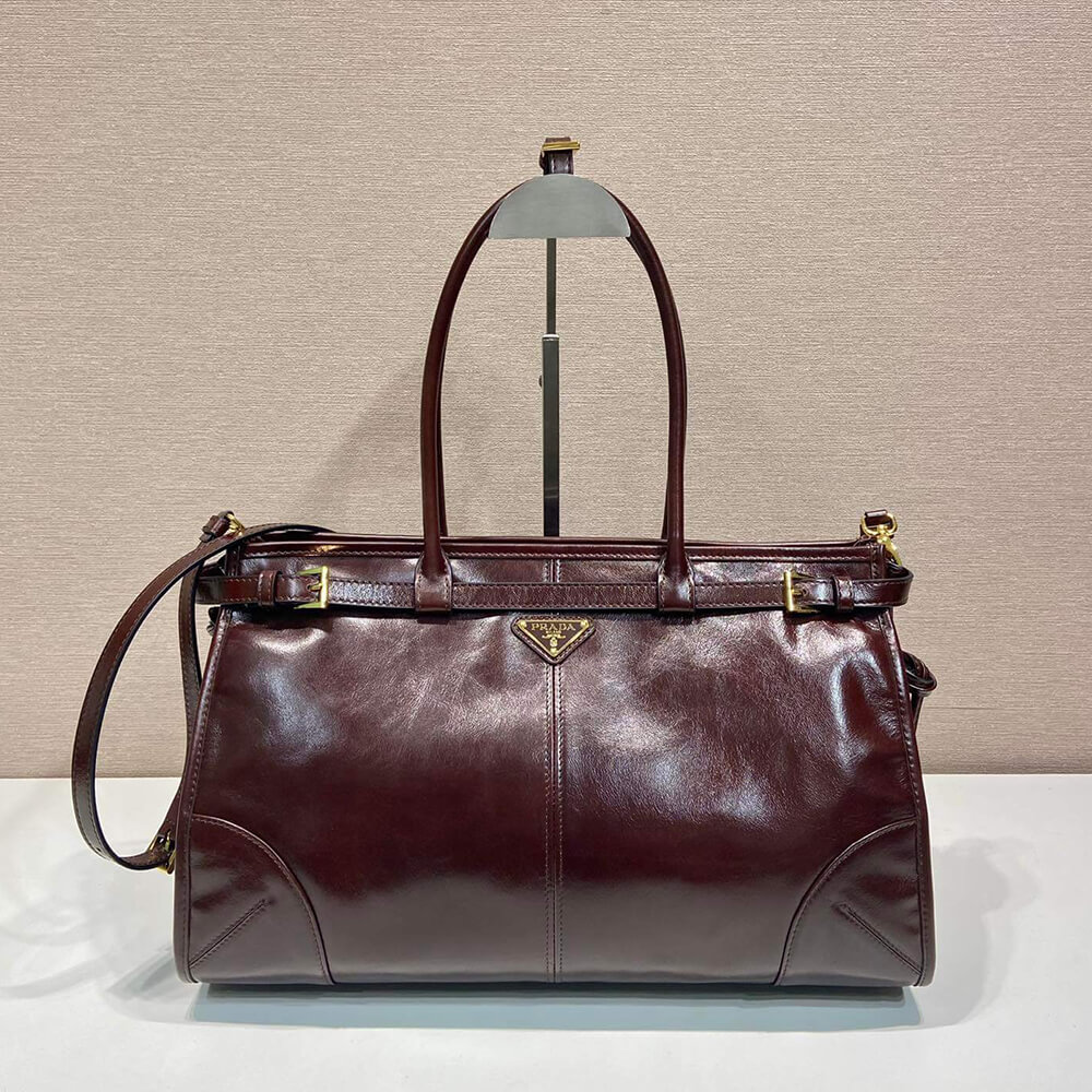 Pra*a Bonnie large leather handbag(TAX-FREE GRADE)