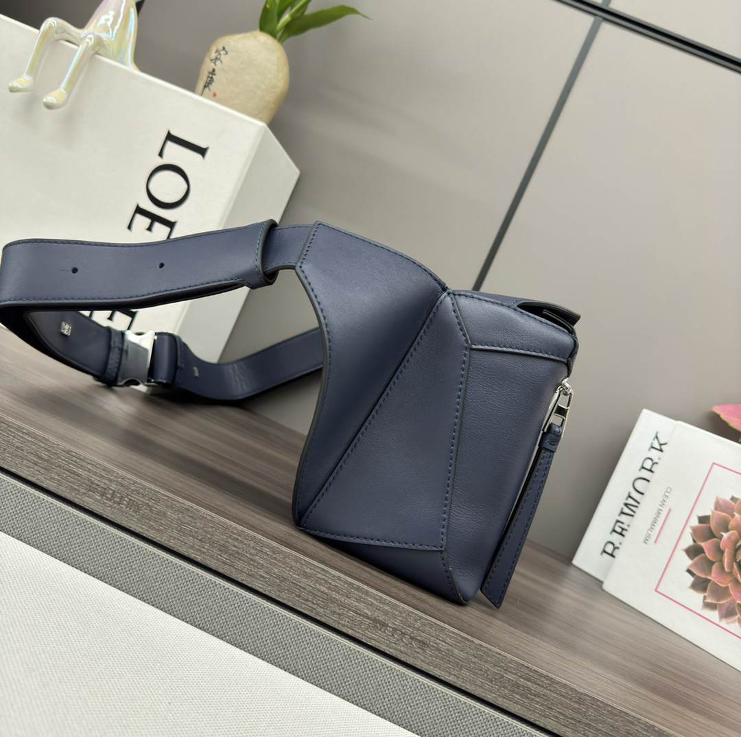 L0ew* Small Puzzle Edge bumbag in classic calfskin(HIGH-END GRADE)