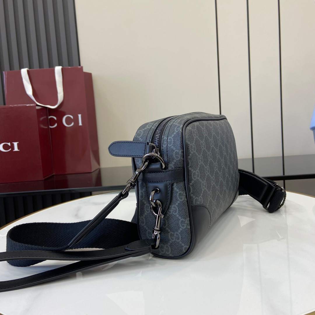 GG Emblem small crossbody bag(HIGH-END GRADE)