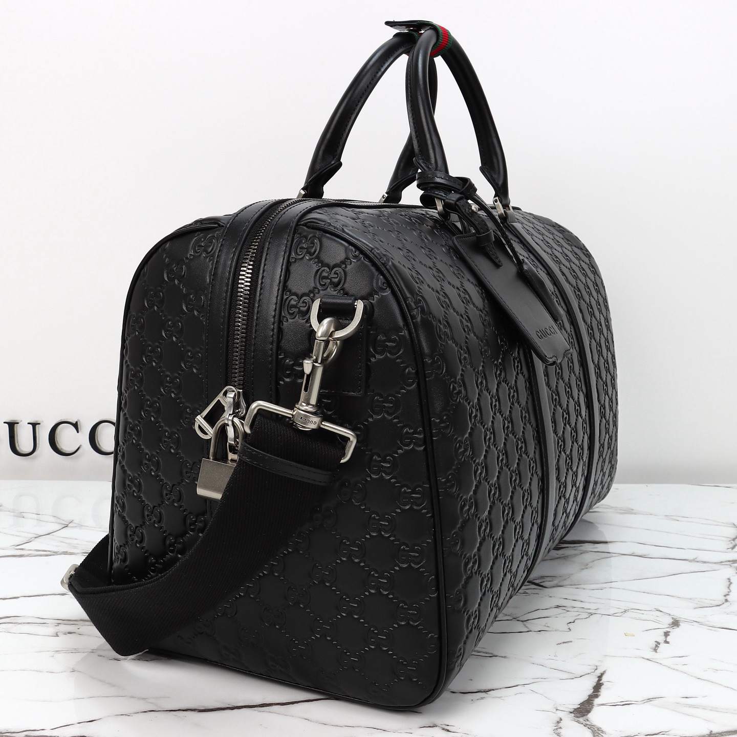 GG Emblem medium duffle bag(HIGH-END GRADE)