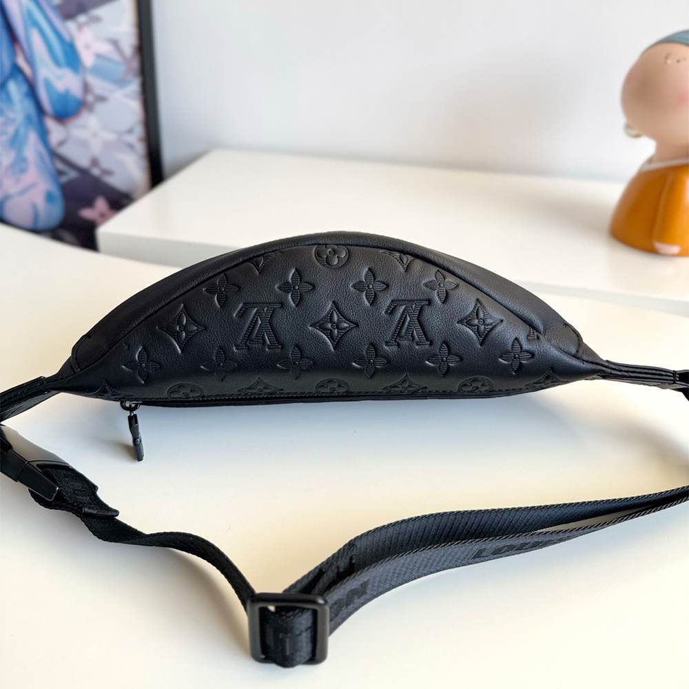LV Discovery Bumbag PM(HIGH-END GRADE)