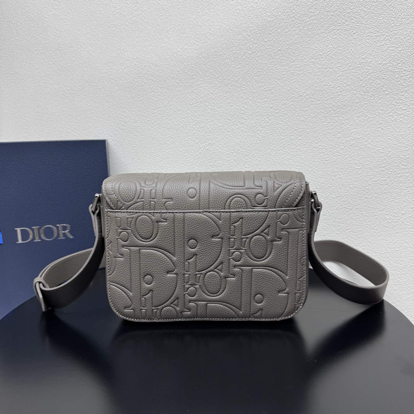 D10r Small Saddle Messenger Bag with Flap(HIGH-END GRADE)