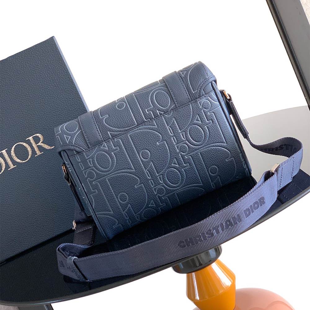 D10r Hit the Road Messenger Bag with Flap(HIGH-END GRADE)