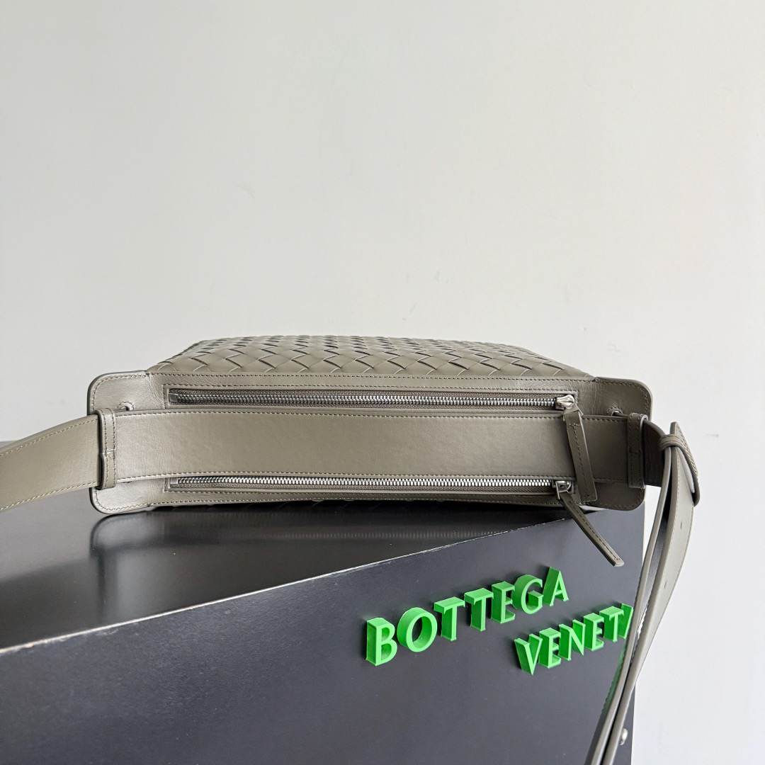 B0tt*ga Ven*ta Intrecciato Tribeca Top Handle(HIGH-END GRADE)