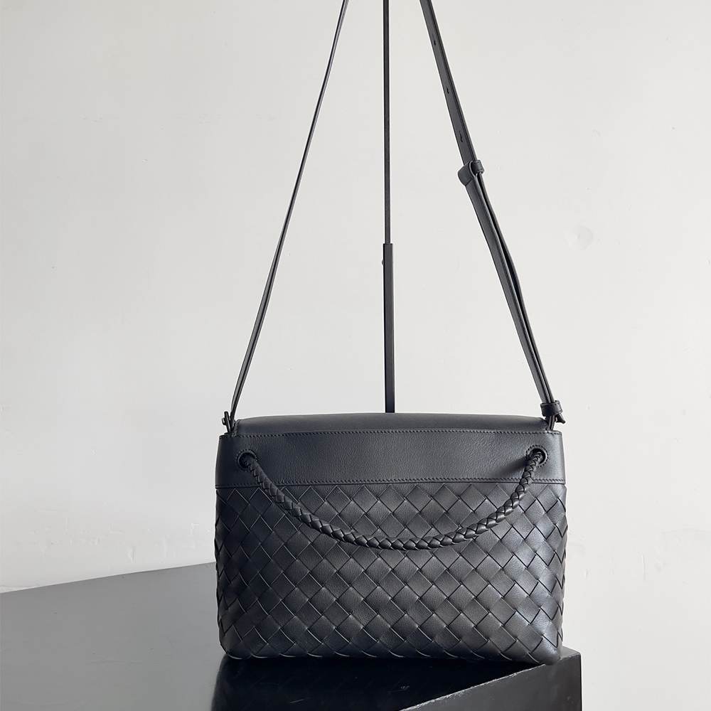 B0tt*ga Ven*ta Small Andiamo Messenger(HIGH-END GRADE)