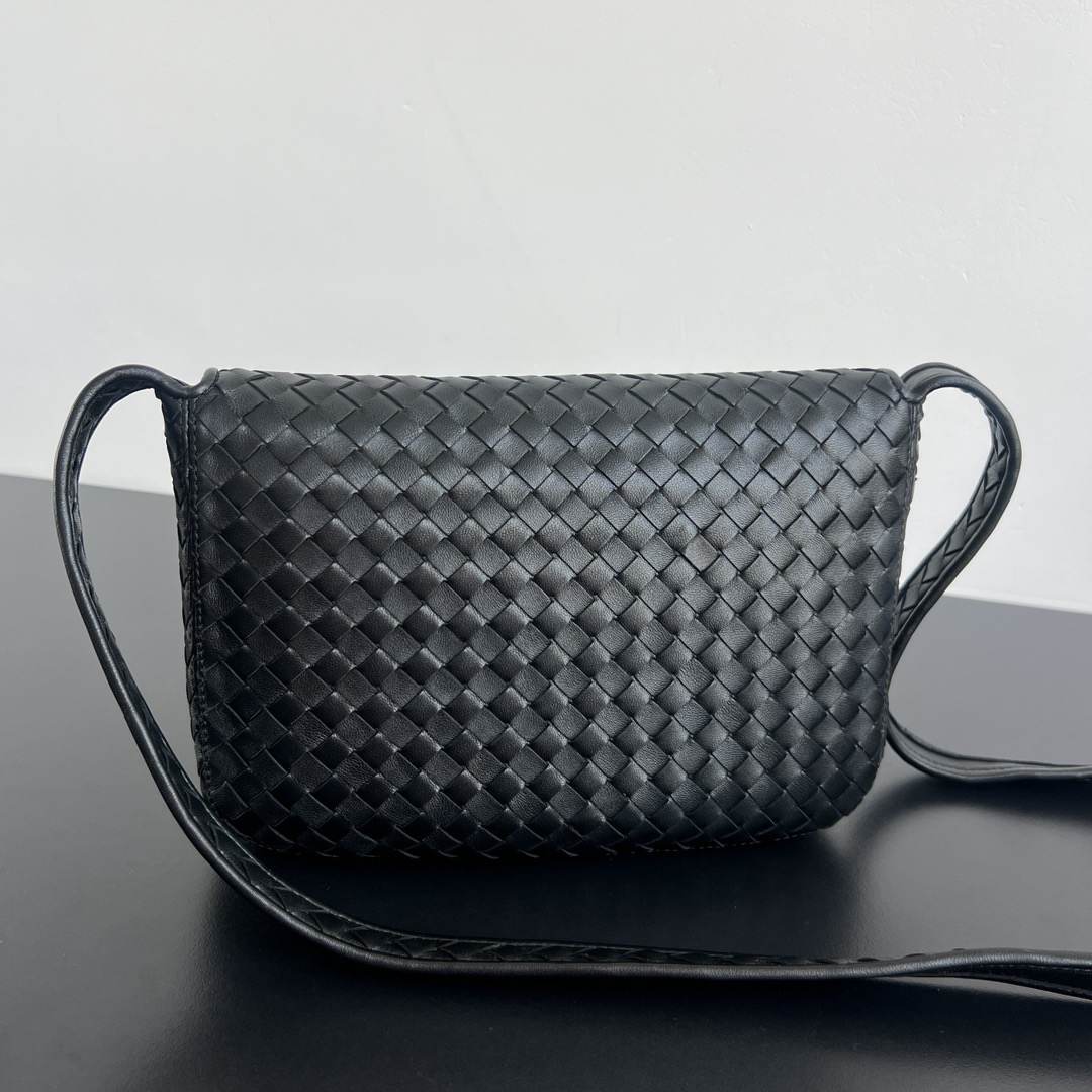 B0tt*ga Ven*ta Veneto Flap Messenger(HIGH-END GRADE)