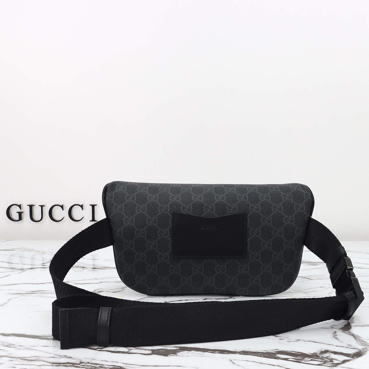 GG Emblem medium belt bag(HIGH-END GRADE)