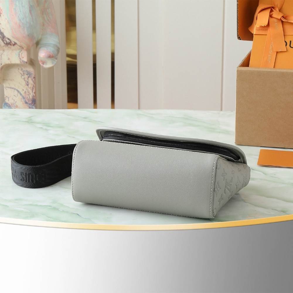 LV Pulse Wearable Wallet(HIGH-END GRADE)
