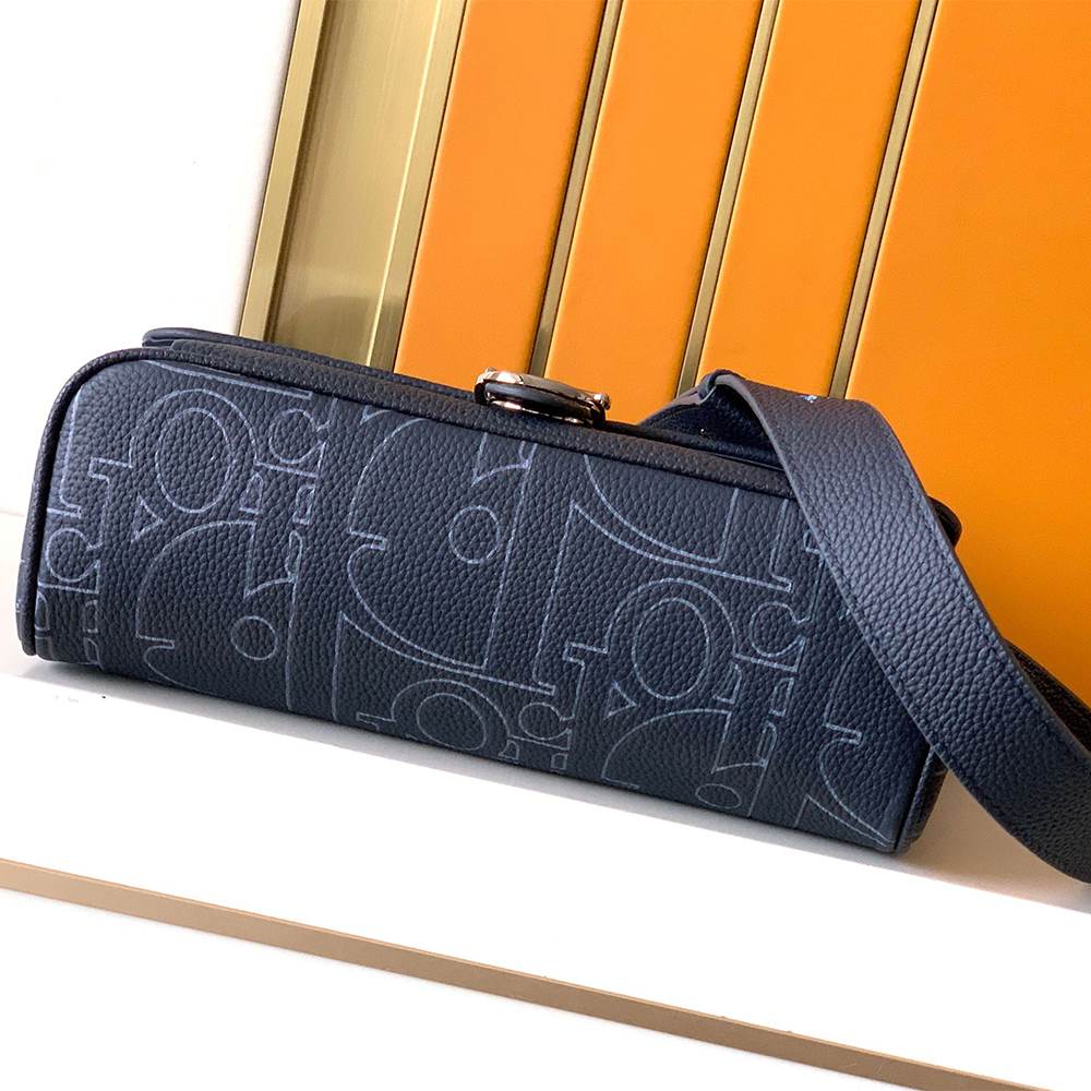 Medium D10r Daily Messenger Bag with Flapp(HIGH-END GRADE)