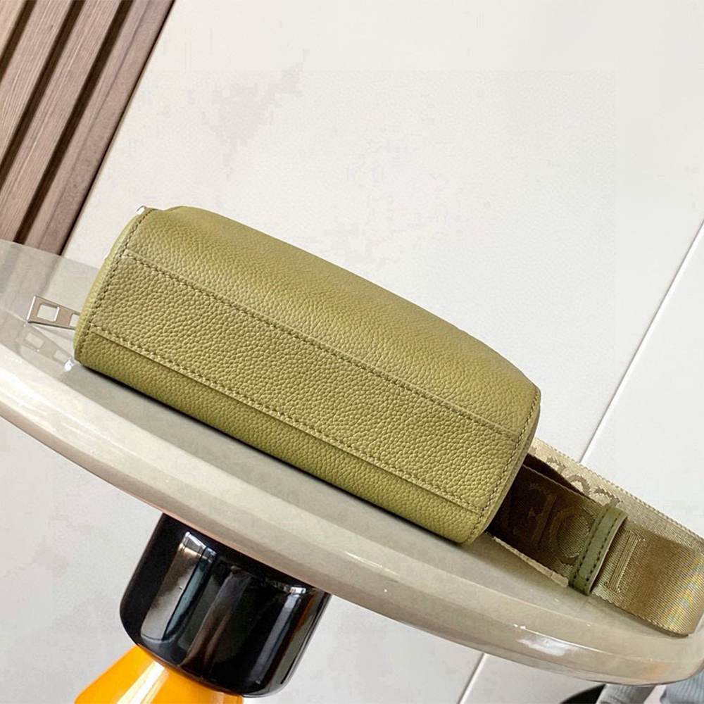 L0ew* Mini crossbody camera bag in soft grained calfskin(HIGH-END GRADE)