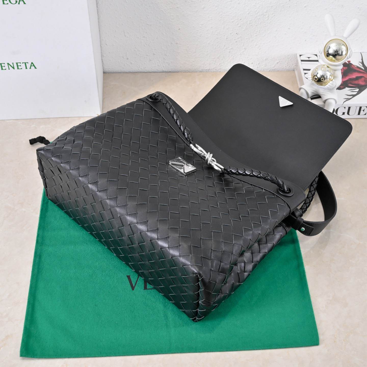 B0tt*ga Ven*ta Medium Andiamo Messenger(HIGH-END GRADE)