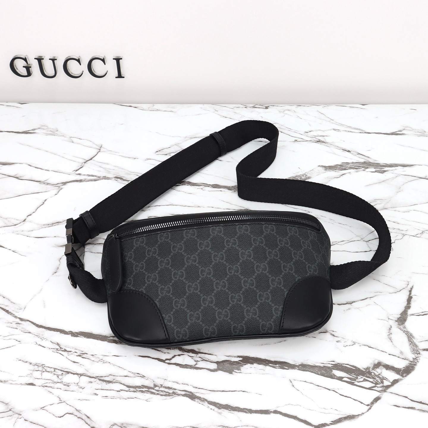 GG Emblem medium belt bag(HIGH-END GRADE)