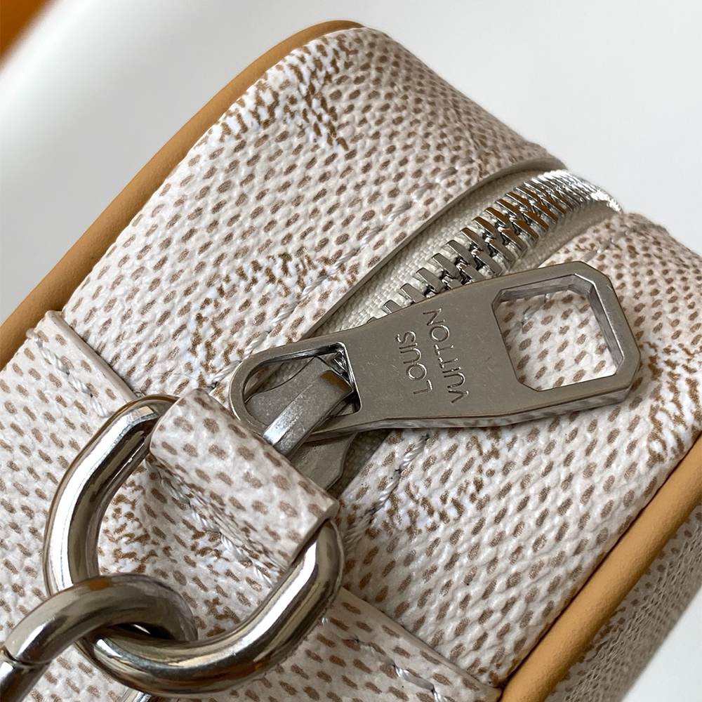 LV Trocad??ro Wearable Wallet(HIGH-END GRADE)