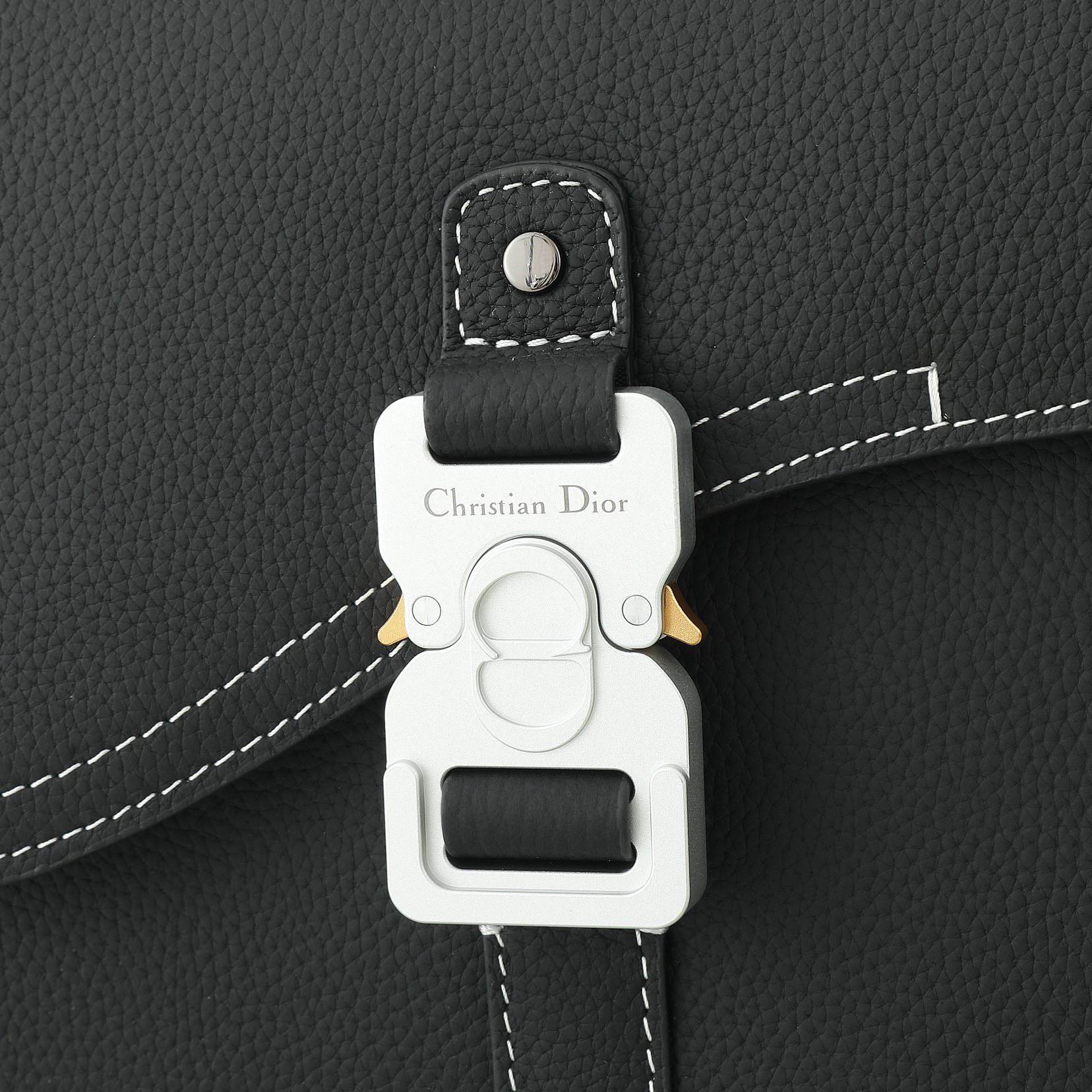 D10r Medium Saddle Messenger Bag with Flap(HIGH-END GRADE)