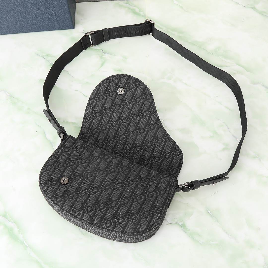 D10r Saddle Messenger Bag(HIGH-END GRADE)