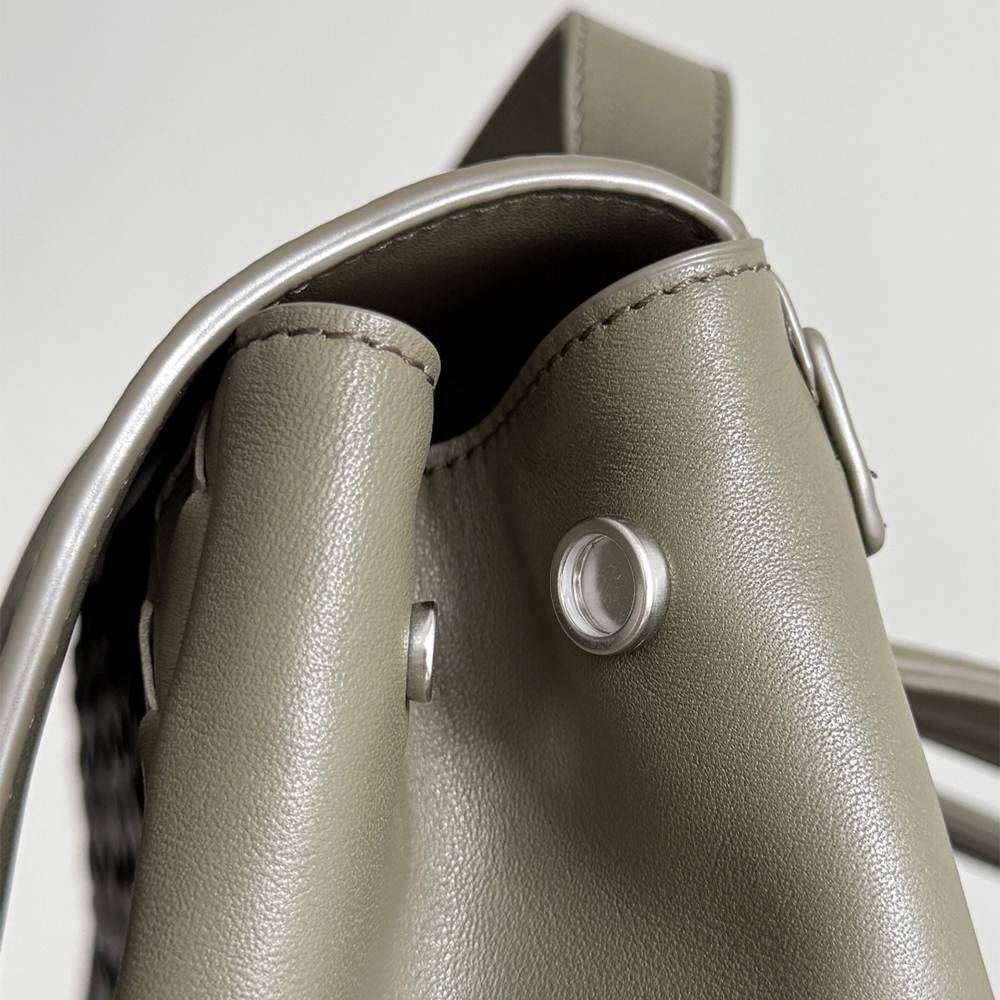 B0tt*ga Ven*ta Back To School Backpack(HIGH-END GRADE)