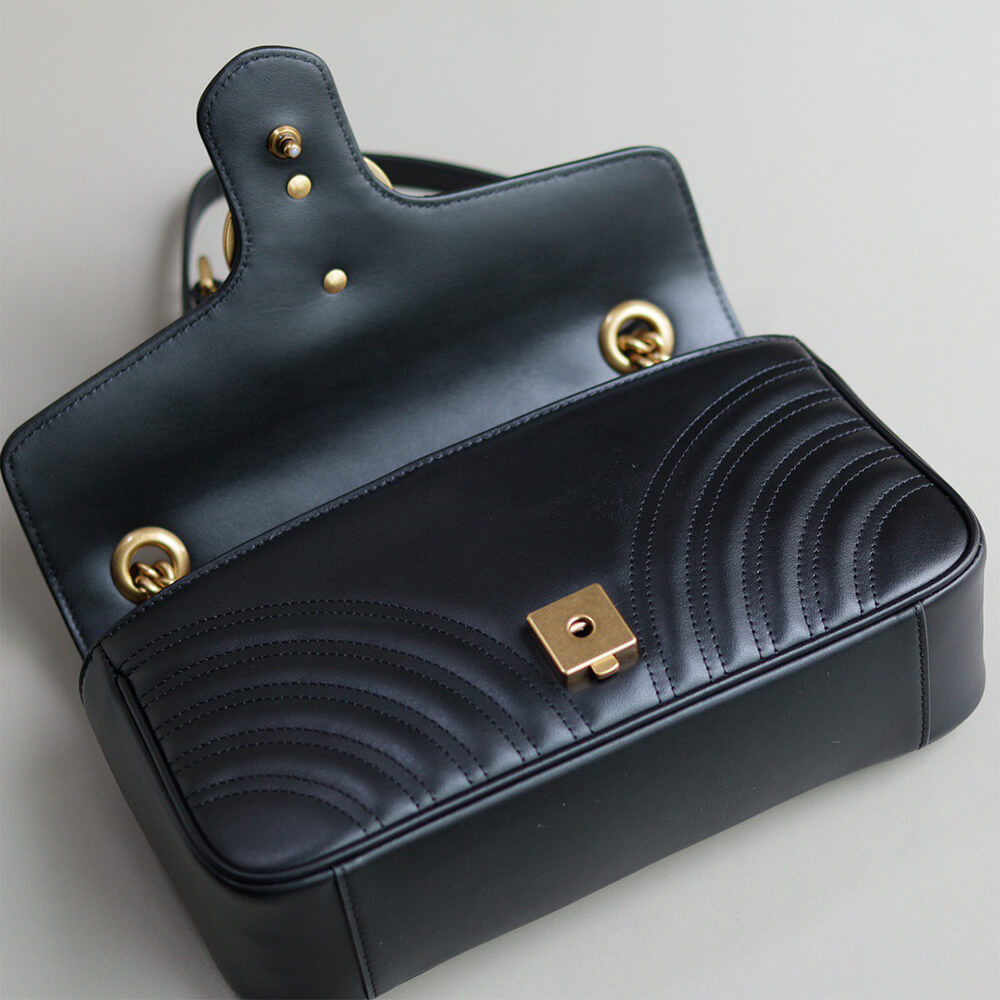 GG Marmont small matelasse shoulder bag(HIGH-END GRADE)