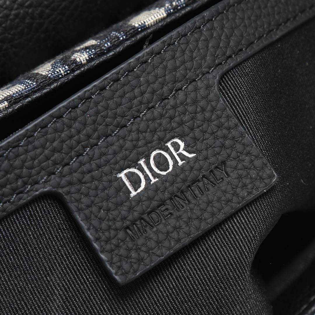D10r Small Saddle Messenger Bag with Flap(HIGH-END GRADE)