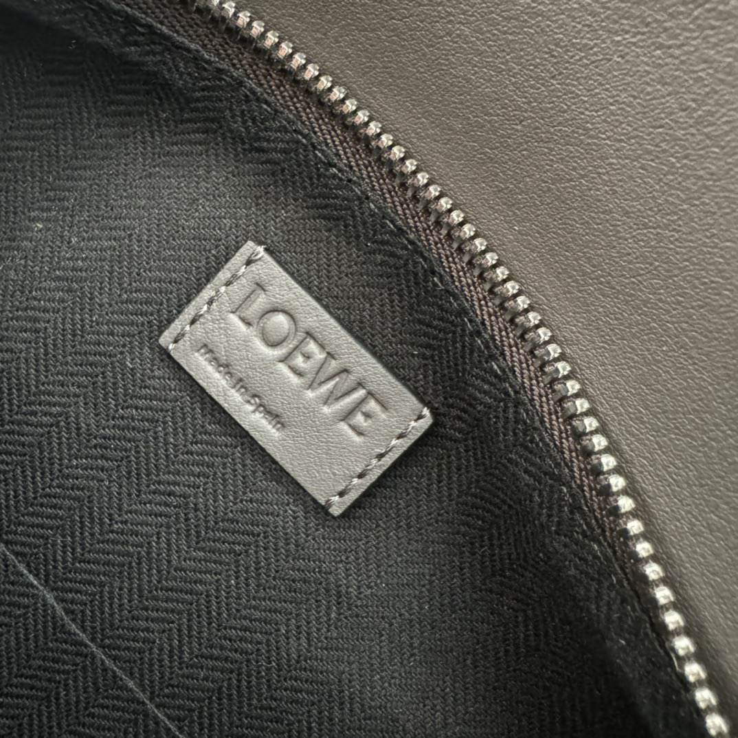 L0ew* Small Puzzle Edge bumbag in classic calfskin(HIGH-END GRADE)