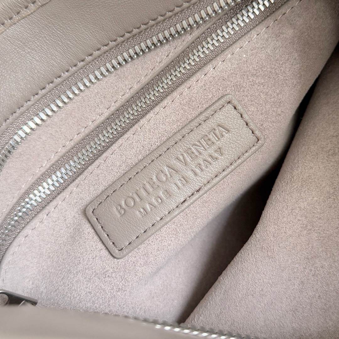 B0tt*ga Ven*ta Small Veneto(HIGH-END GRADE)