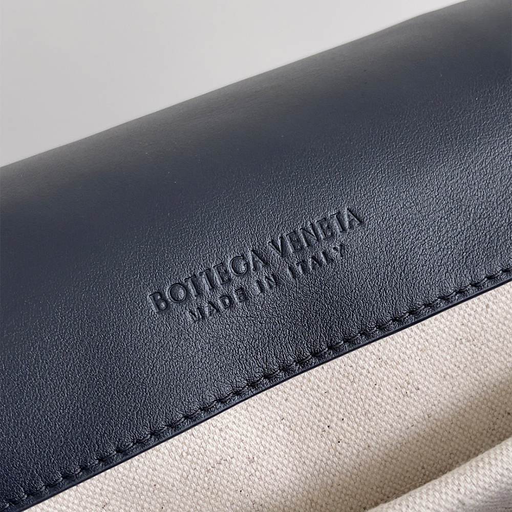 B0tt*ga Ven*ta Back To School Backpack(HIGH-END GRADE)