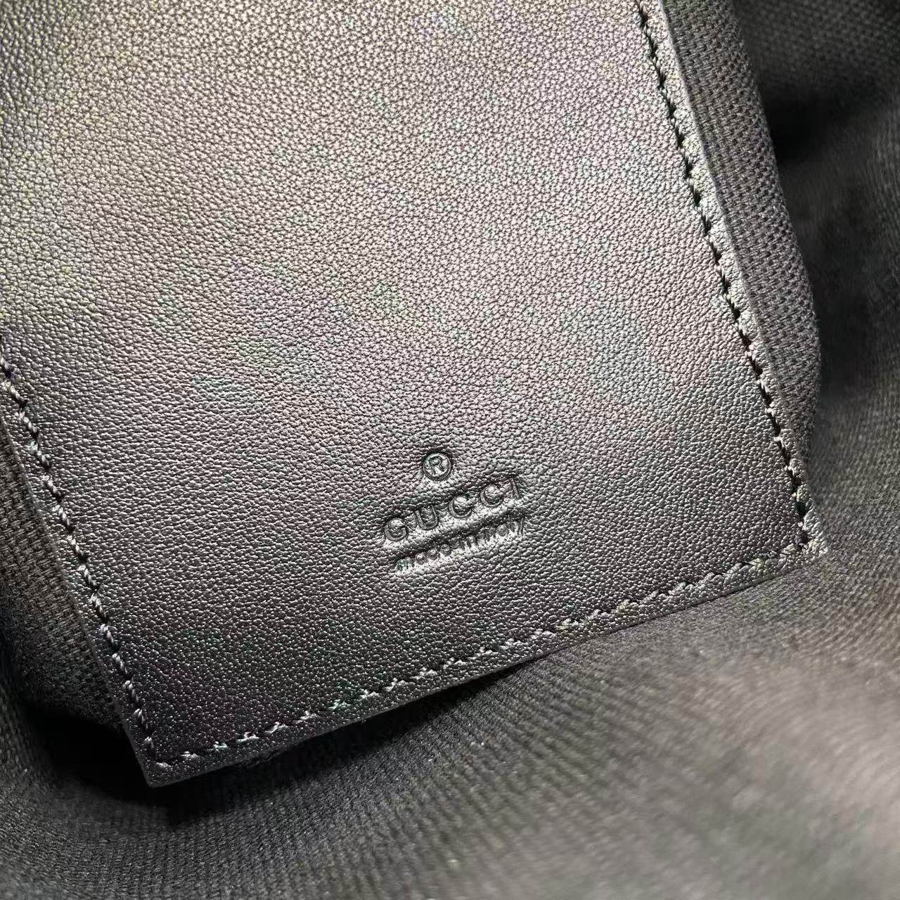 GG Emblem small crossbody bag(HIGH-END GRADE)