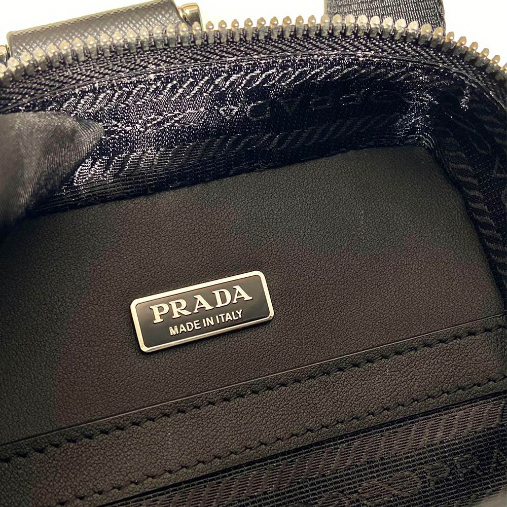 Pra*a Brique Saffiano leather bag(HIGH-END GRADE)