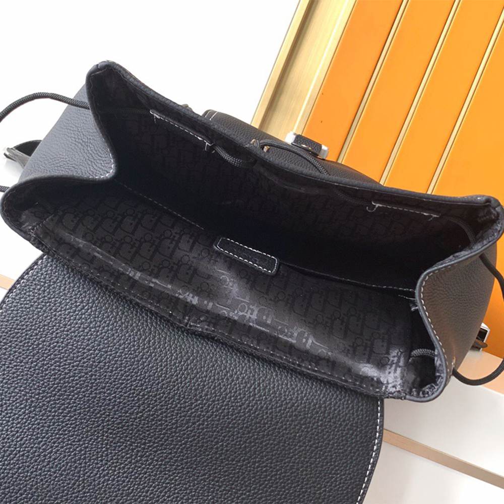 D10r Saddle Backpack with Flap(HIGH-END GRADE)