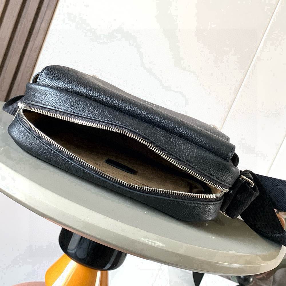 L0ew* Medium Pebble messenger bag(HIGH-END GRADE)