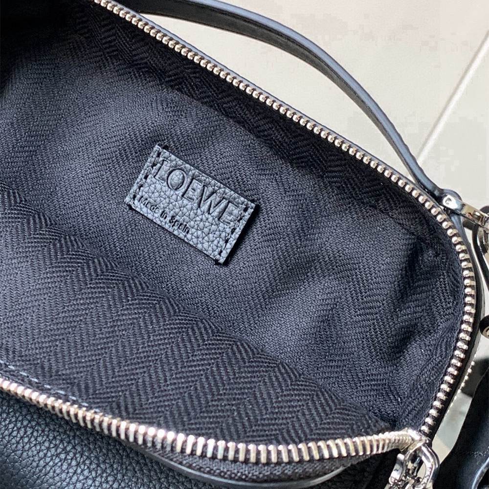 L0ew* Mini crossbody camera bag in soft grained calfskin(HIGH-END GRADE)