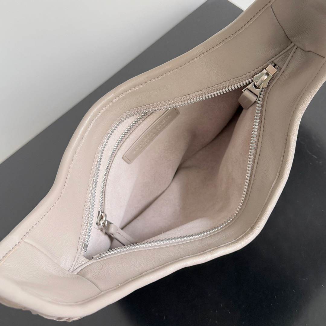 B0tt*ga Ven*ta Small Veneto(HIGH-END GRADE)