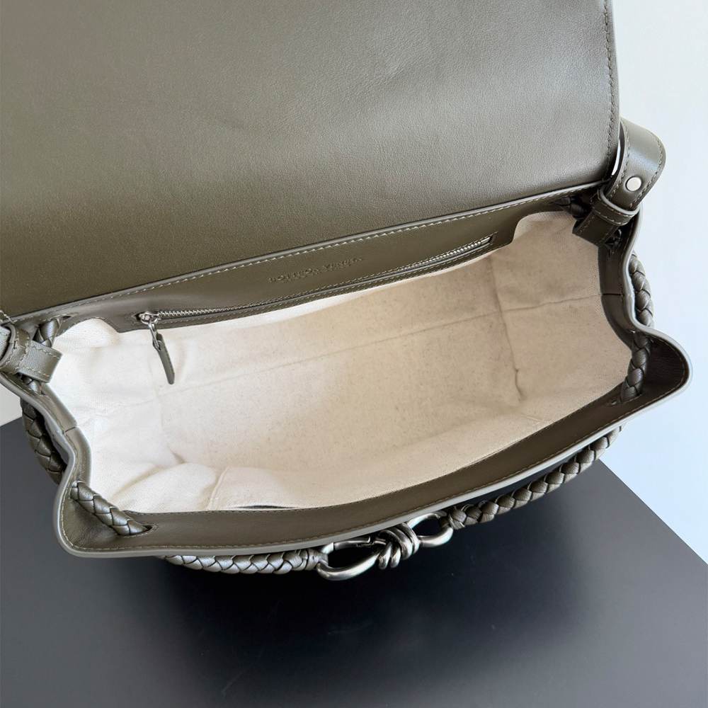 B0tt*ga Ven*ta Small Andiamo Messenger(HIGH-END GRADE)