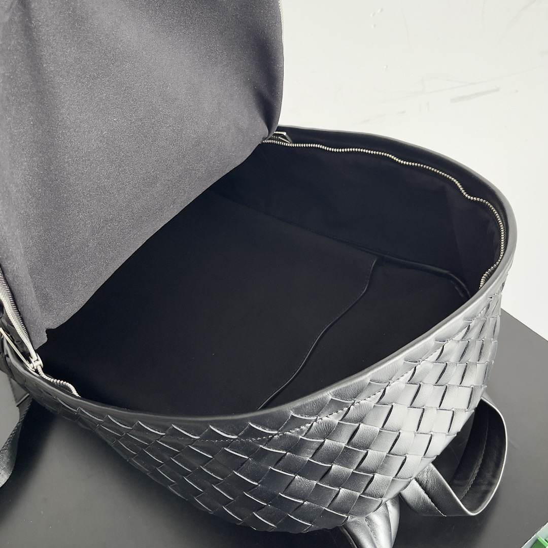 B0tt*ga Ven*ta Intrecciato Backpack(HIGH-END GRADE)