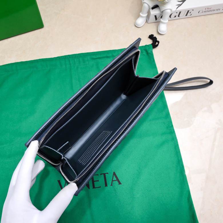 B0tt*ga Ven*ta Small Intrecciato Document Case With Wristlet(HIGH-END GRADE)