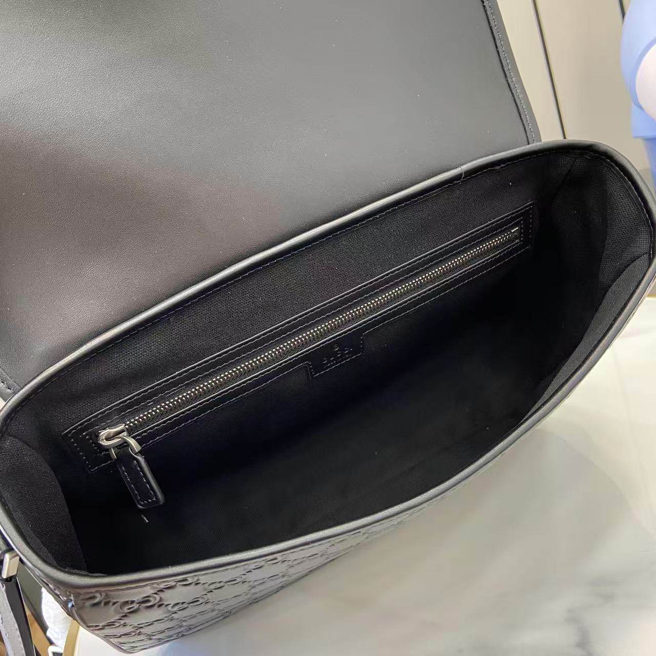 GG Emblem small crossbody bag(HIGH-END GRADE)
