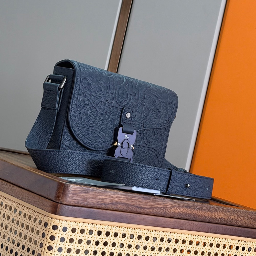 D10r Small Saddle Messenger Bag with Flap(HIGH-END GRADE)