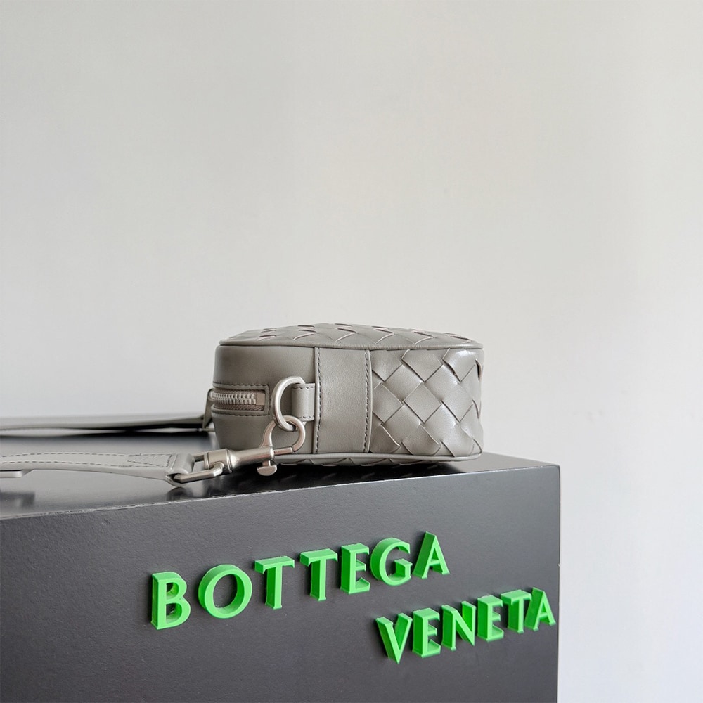 B0tt*ga Ven*ta Small Intrecciato Camera Bag(HIGH-END GRADE)